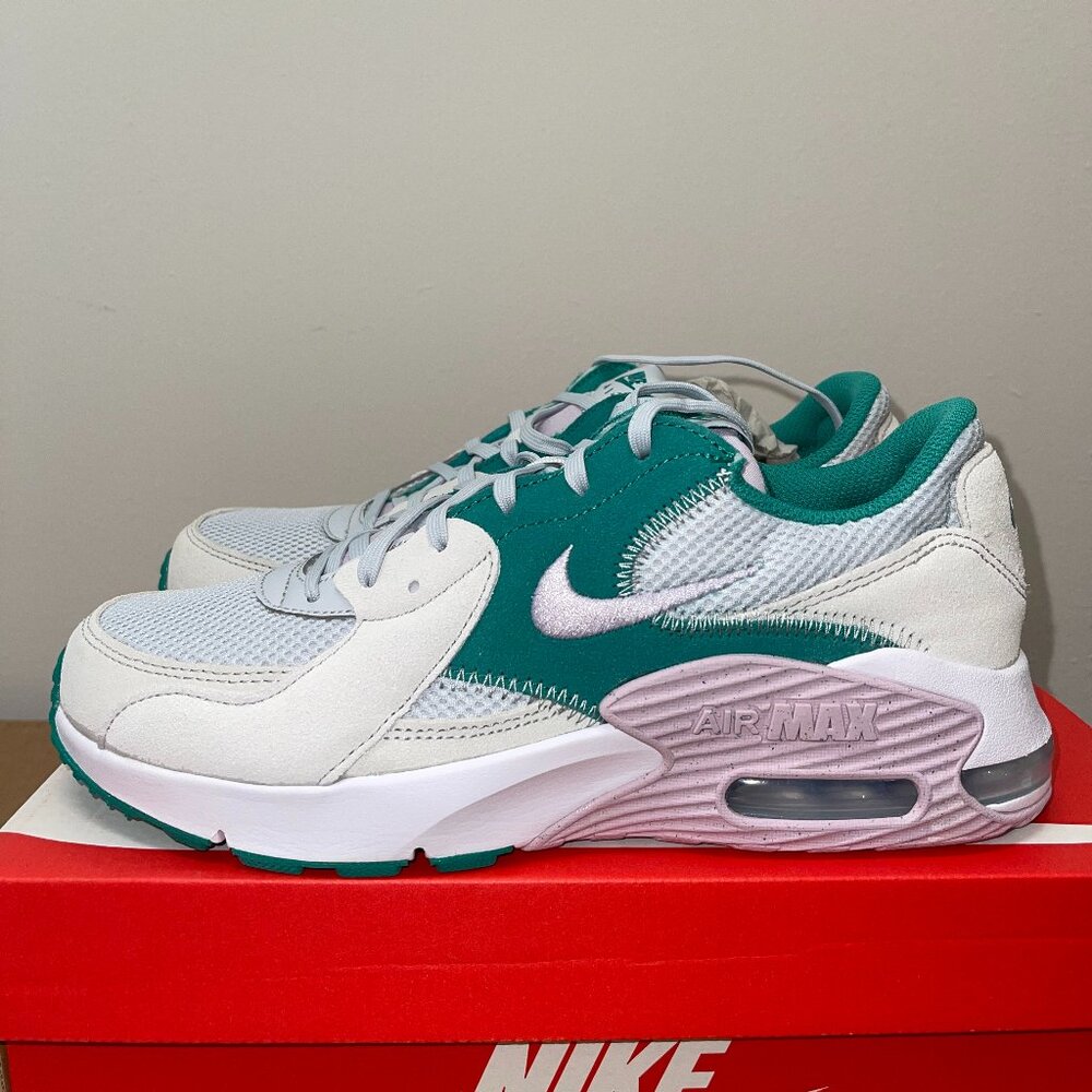 WOMEN'S NIKE AIR MAX EXCEE (DX3315 043) SNEAKER WHITE/GREEN SIZE 8